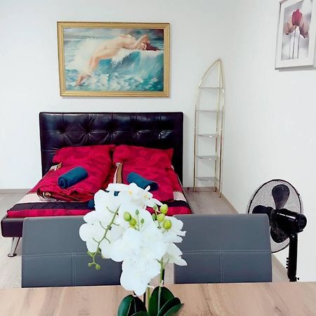 X Aug 2024 Comfort Apartment 5P Af Вена Экстерьер фото